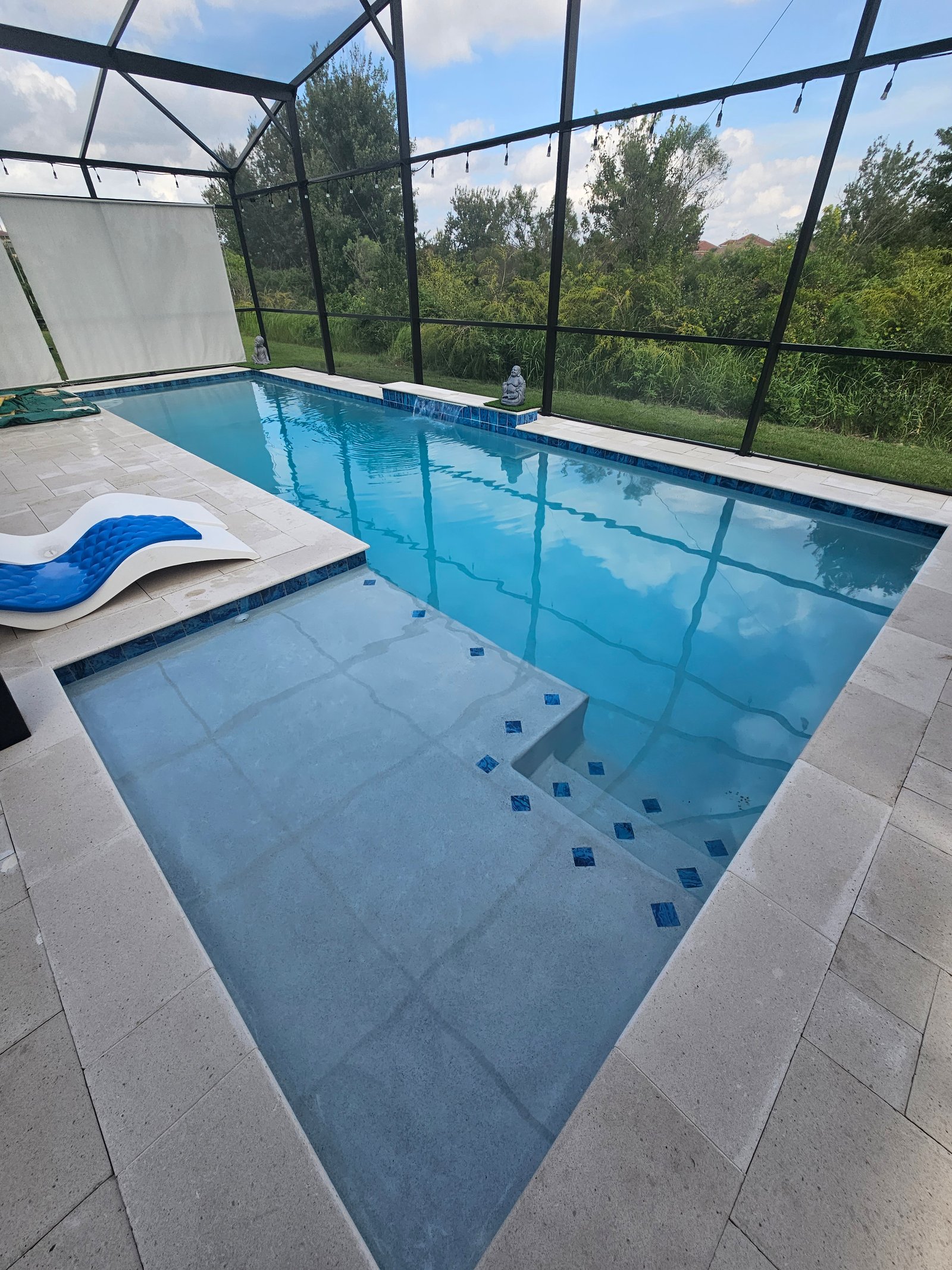 Modern Geometric pool project in Florida